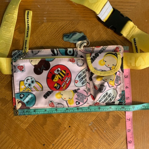 Harajuku Lovers belt bag - Picture 5 of 5
